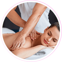 Aula prática de massagem relaxante - Curso de Massoterapia